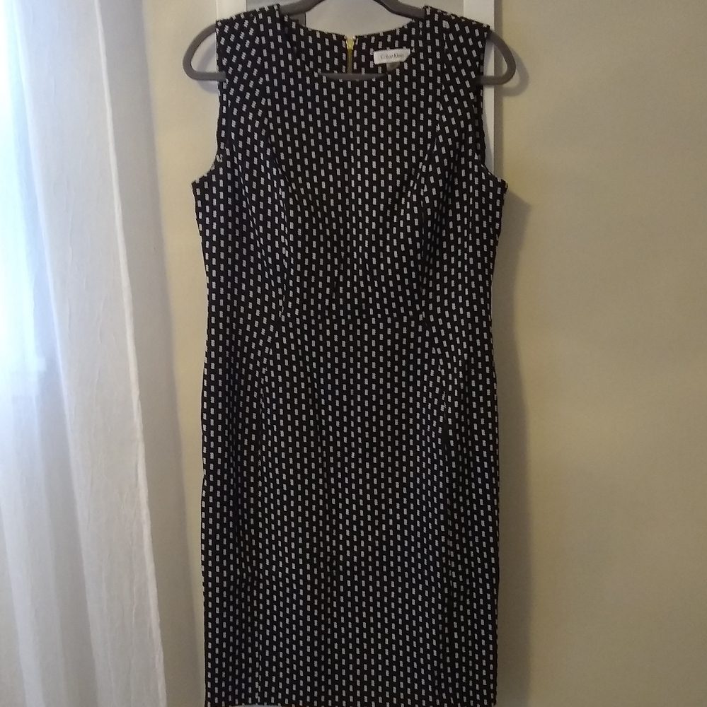 Calvin Klein Sleeveless Sheath Dress 12 Black